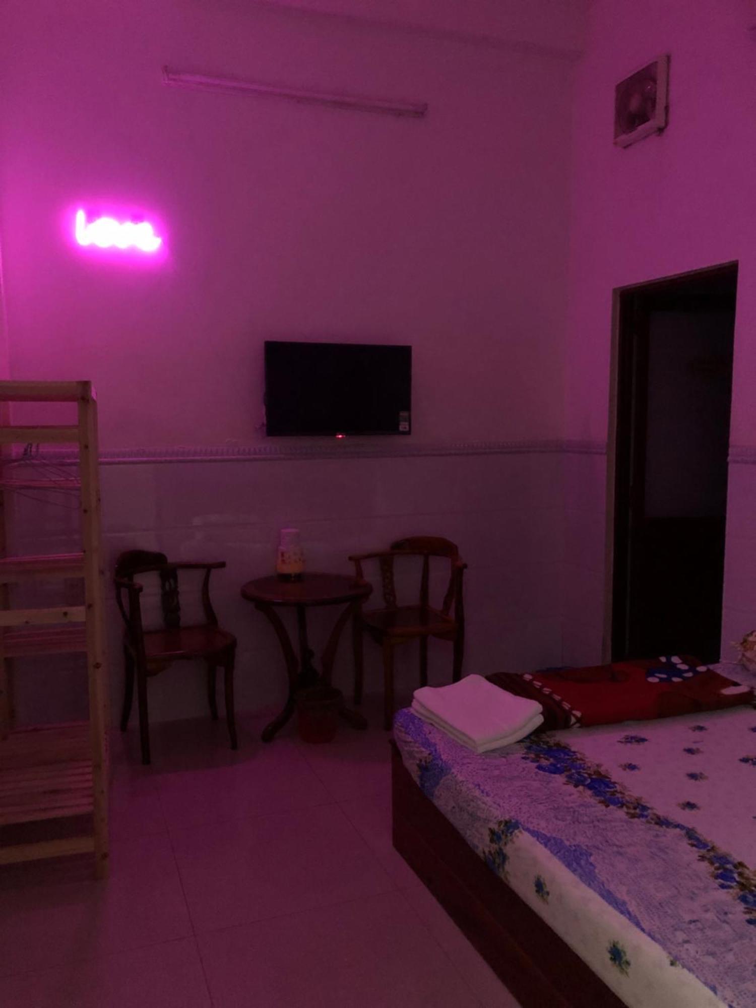 Nha Nghi Van Anh Ap Rach Meo Екстериор снимка